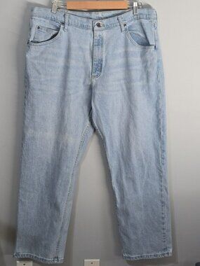 wrangler jeans mens size 38 light blue Basic Denim Jean